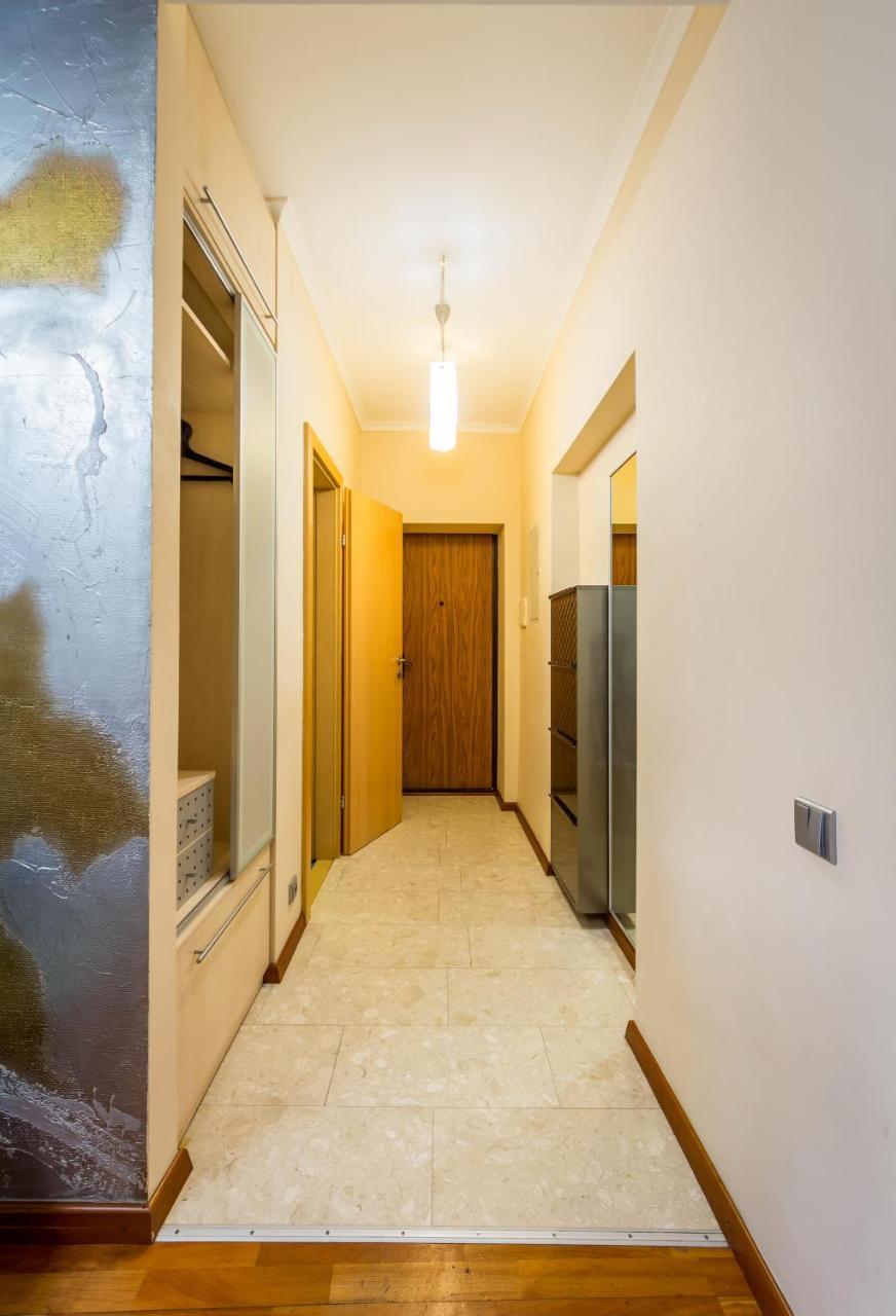 Apartment on Triokhsviatytelska Kiev Eksteriør bilde